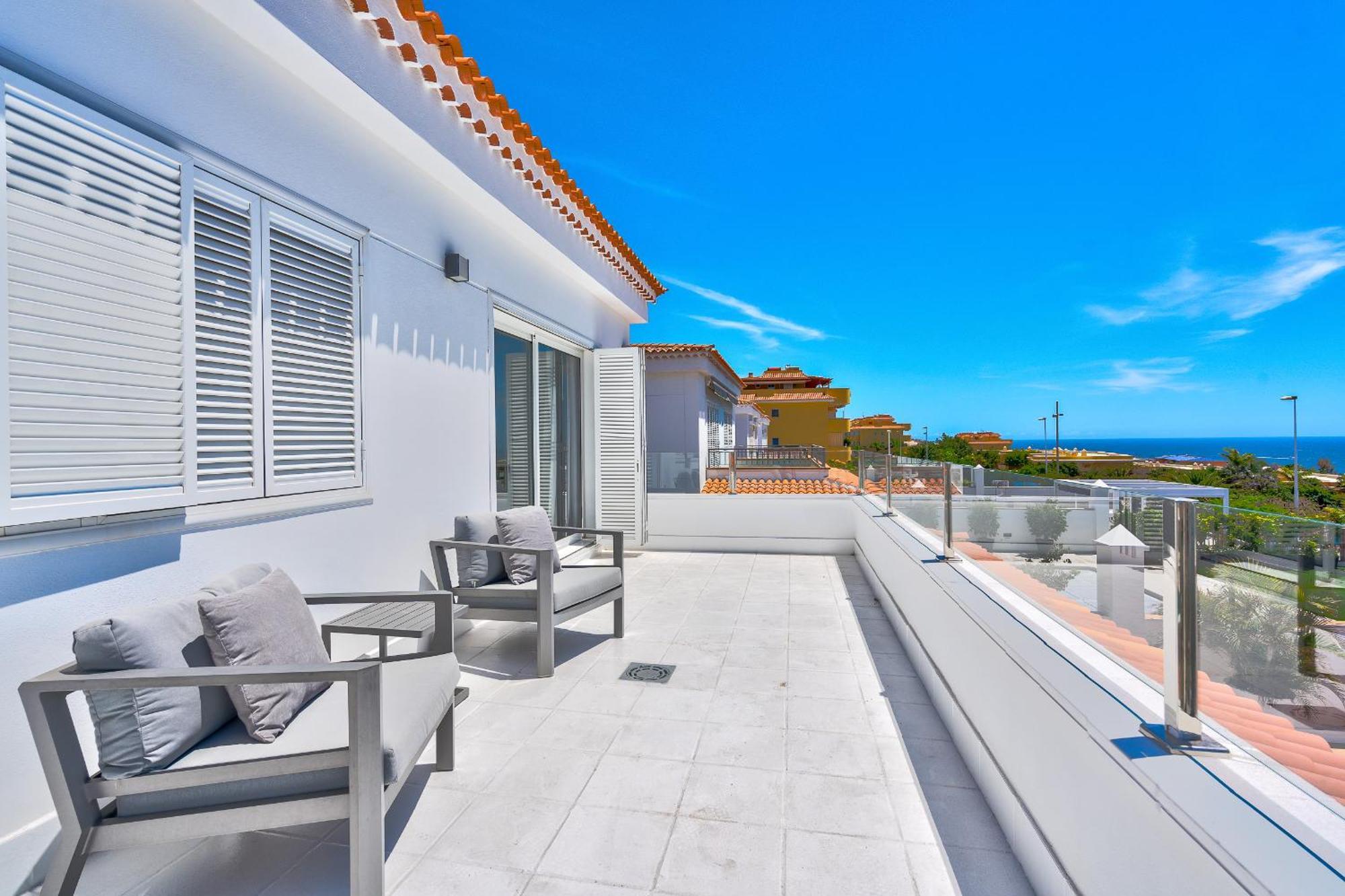 Espectacular Villa Aurora By Paramount Holidays 푸에르토 데 산티아고 외부 사진
