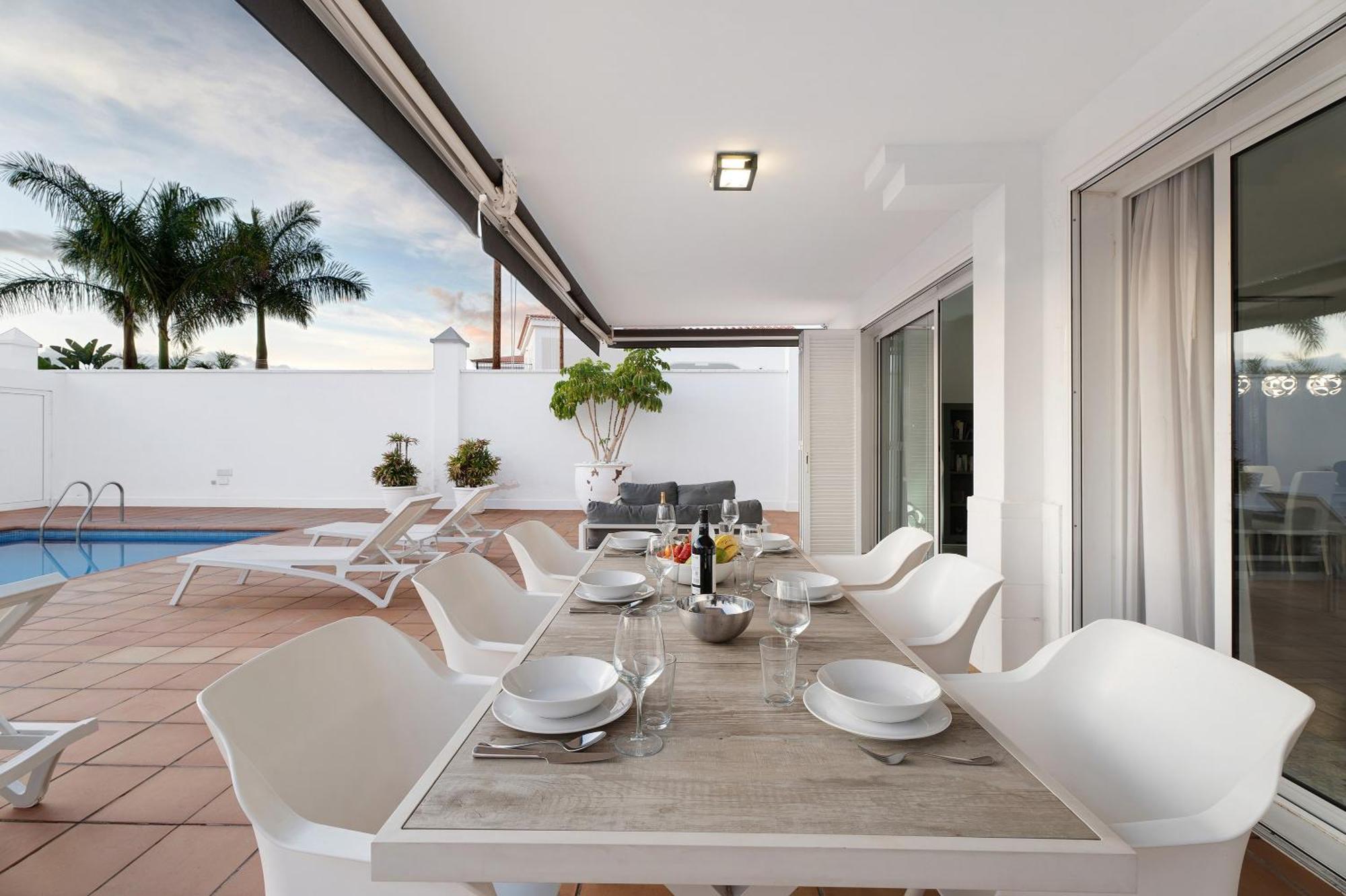 Espectacular Villa Aurora By Paramount Holidays 푸에르토 데 산티아고 외부 사진