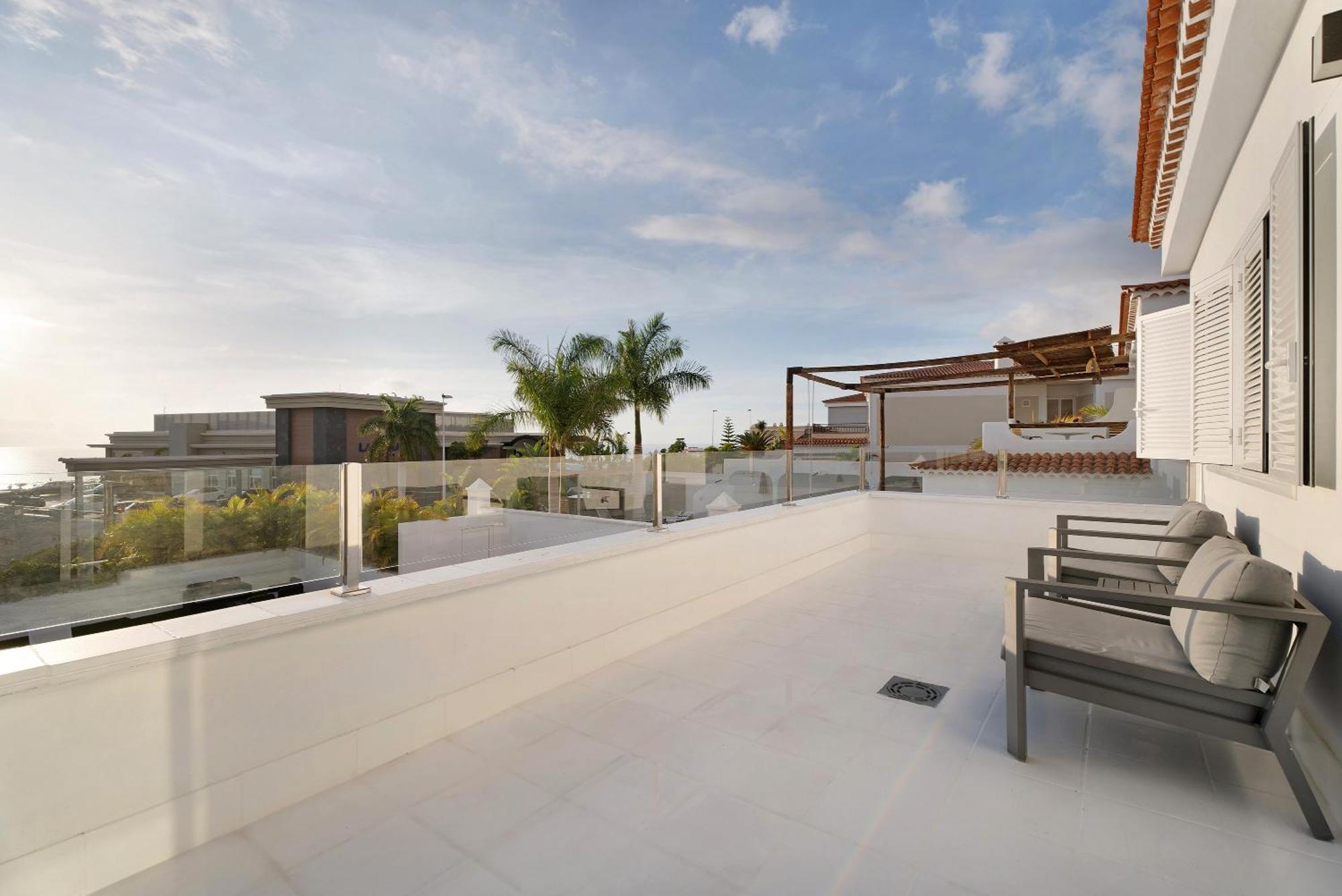 Espectacular Villa Aurora By Paramount Holidays 푸에르토 데 산티아고 외부 사진